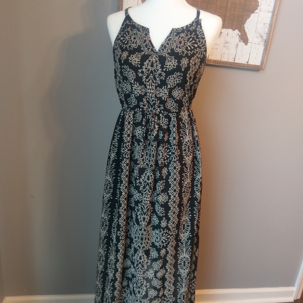 Liz Lange maternity dress xs